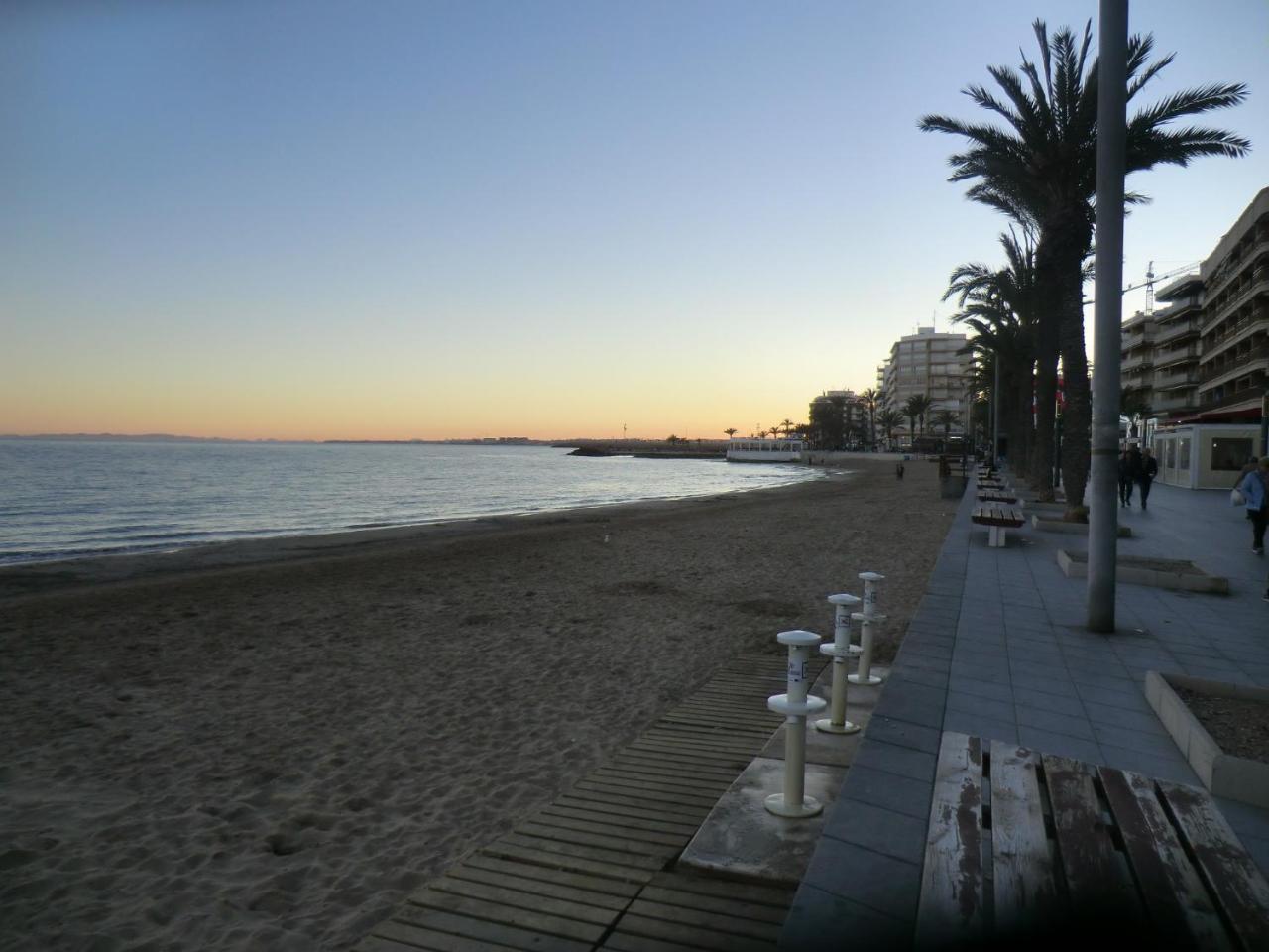 Casas Holiday - Playa Del Cura 2 托雷维耶哈 外观 照片